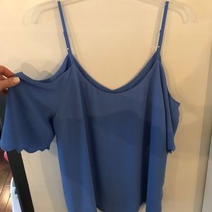 Scallop hem/sleeve off the shoulder sky blue top
